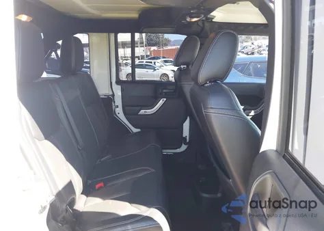 2017 Jeep Wrangler Unlimited Sahara 4X4 from USA, damaged, VIN 1C4BJWEG2HL721882